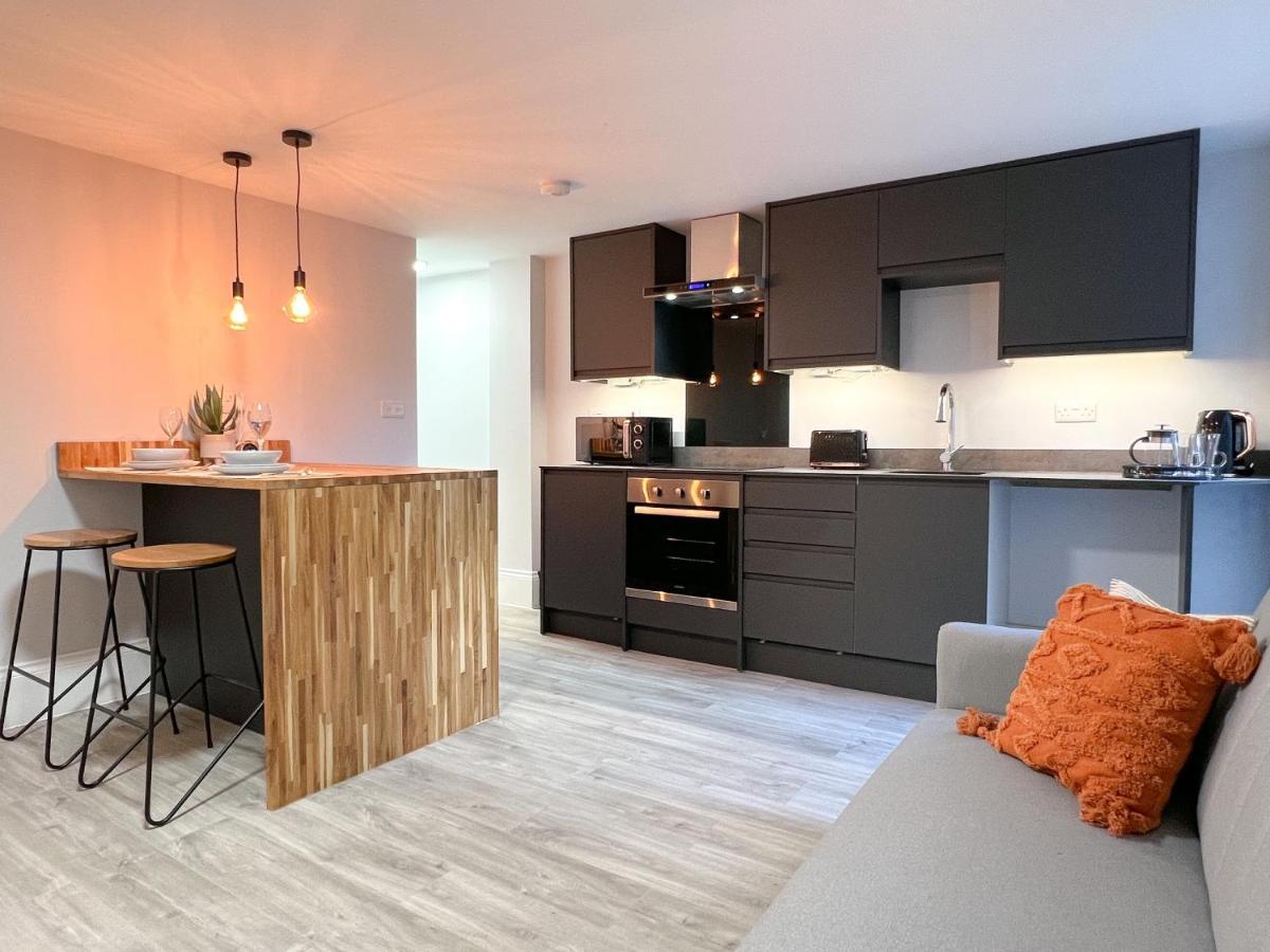 The Bohemian Basement Apartment Maidstone Exterior photo
